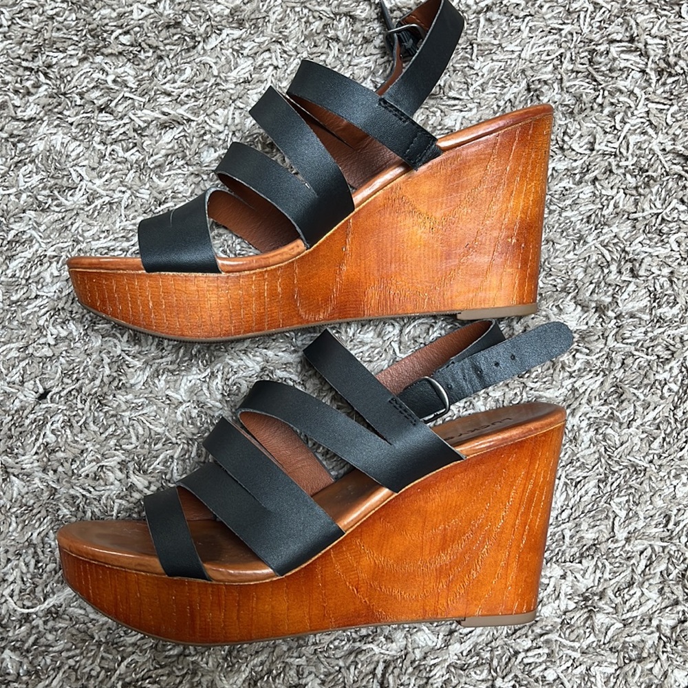 Lucky brand wedges. Size 7. - Picture 7 of 8